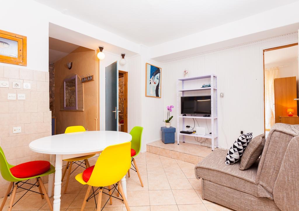 Apartments Gita Zavalatica Extérieur photo